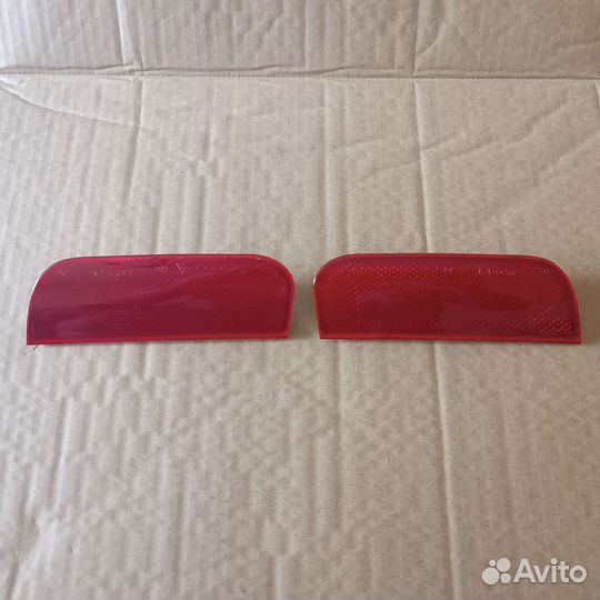 Катафот отражатель в задний бампер Ford Fusion