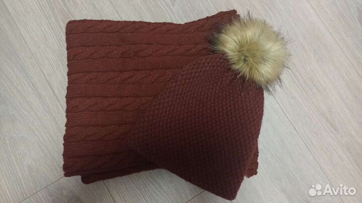 Комплект шапка и снуд женский