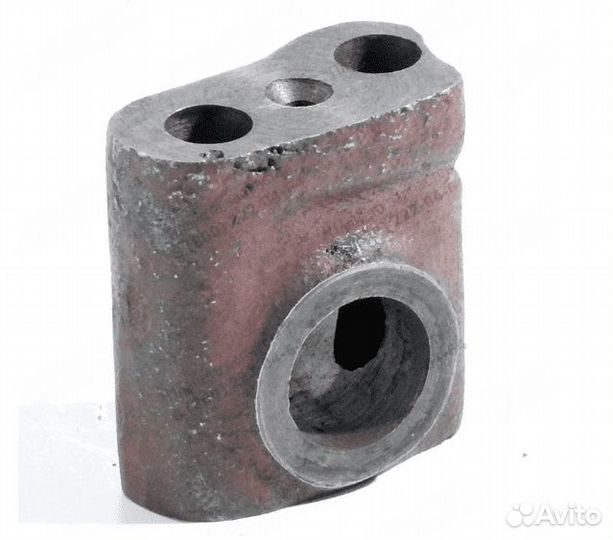 Крепление оси коромысел 490