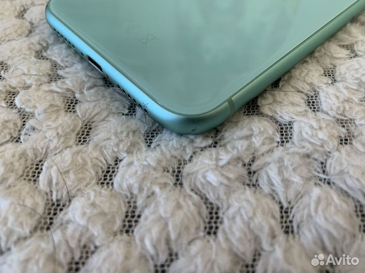 iPhone 11 64gb green