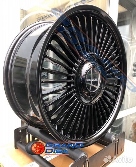 Диски R18 5x114.3 Mansory Black Gloss