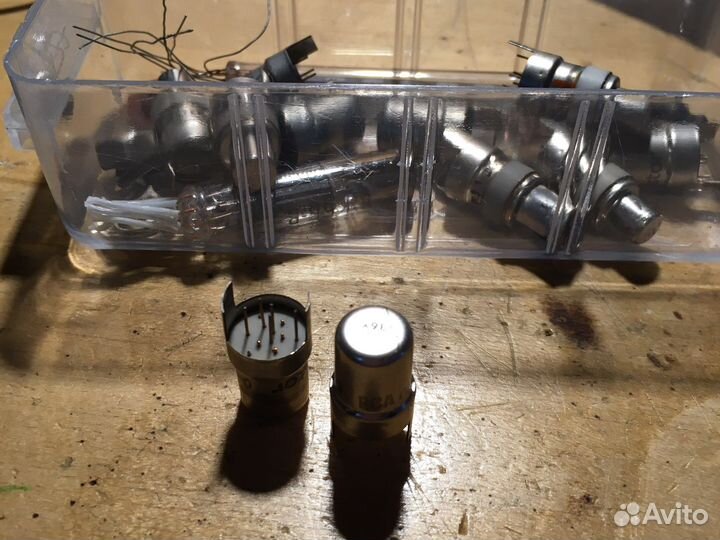 Радиолампы RCA 6cw4 (США)