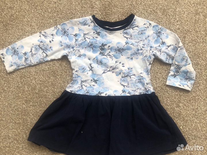 Платья для девочки на 1-3 г в отличном состоянии