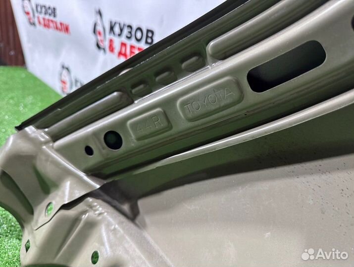 Крыло переднее правое Toyota Highlander XU50