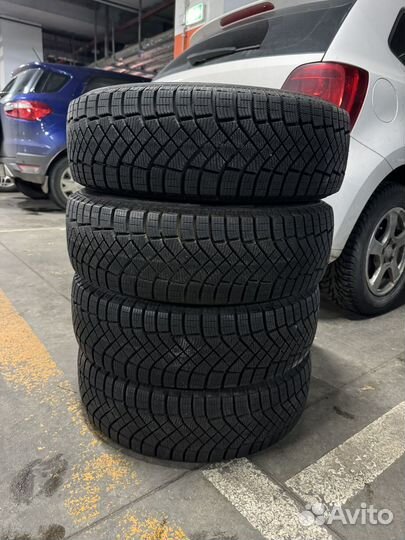 Pirelli Ice Zero FR 185/65 R15 92T