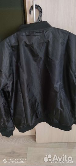 Новый бомбер 54-56 р
