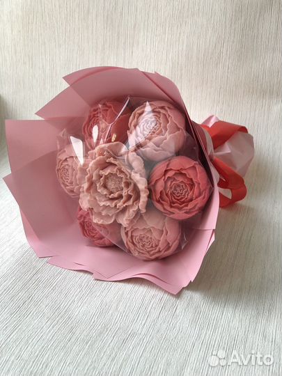 Букет из шоколадных пионов