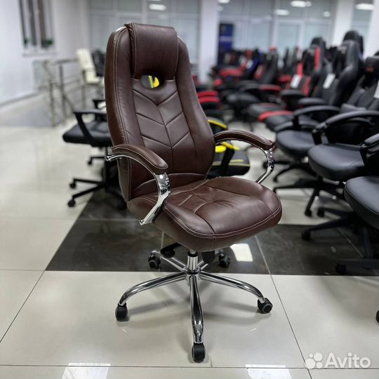 Компьютерное кресло