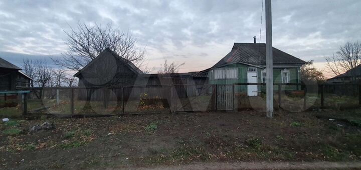 Дом 30 м² на участке 13 сот.