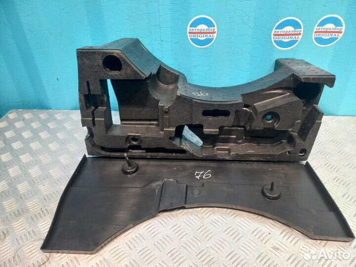 Ящик для инструментов Volkswagen Passat B7 1.4