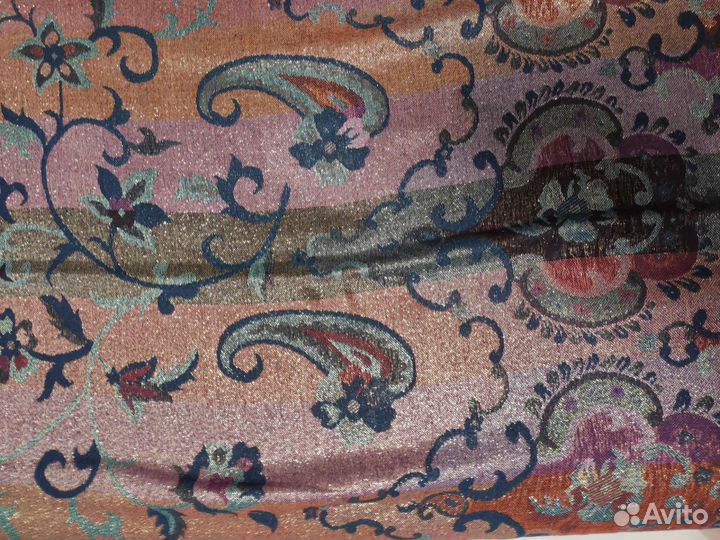 Палантины разные 70 х 140