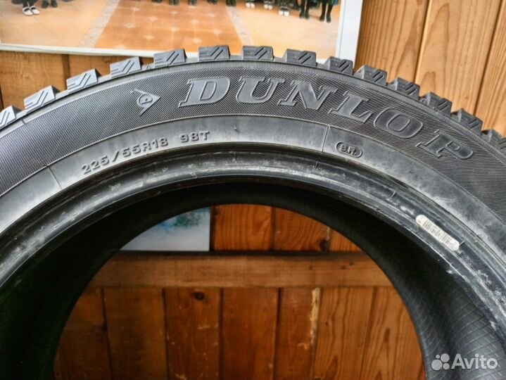 Dunlop SP Winter Ice 01 225/55 R18 98T