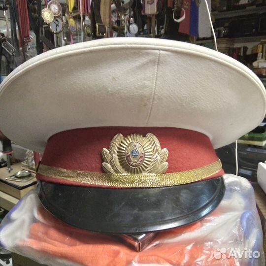 Армейские фуражки, жд, мвд,вмф