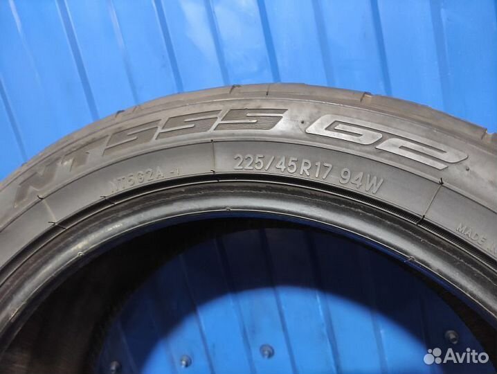 Nitto NT555 G2 225/45 R17