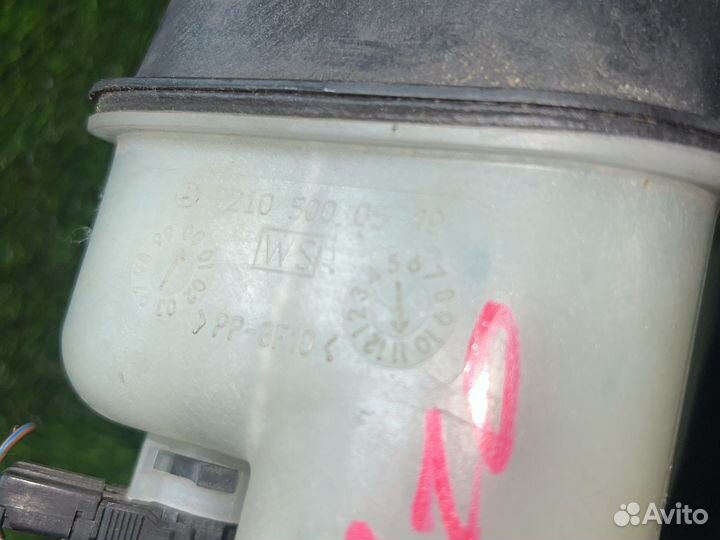 Расширительный бачок на Mersedes w210 e210