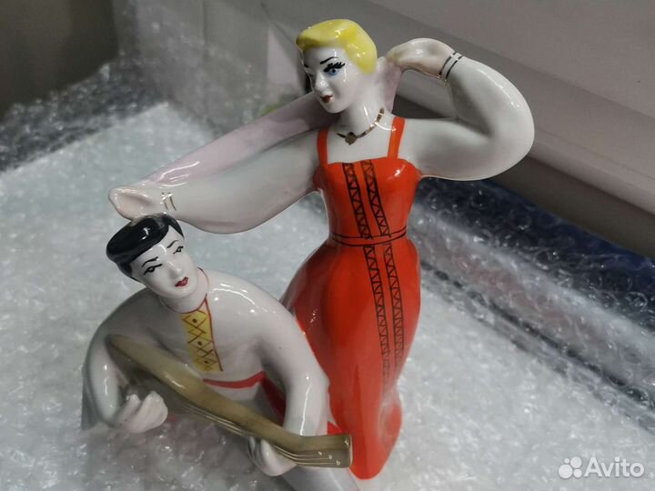 Статуэтка фарфор СССР