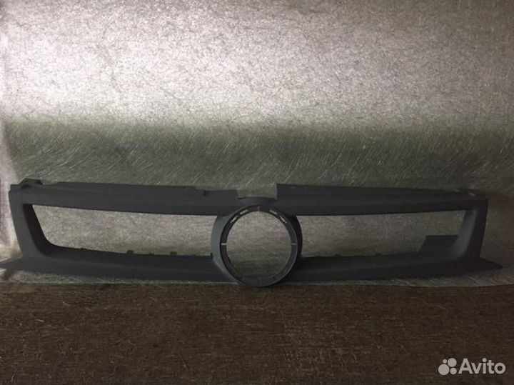 Решетка радиатора VW Touareg NF (7P) стиль ABT