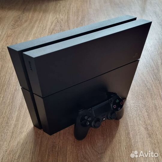 Sony Playstation 4 CUH-1208B 1Tb