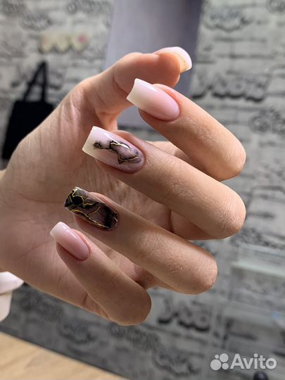 Мастер маникюра