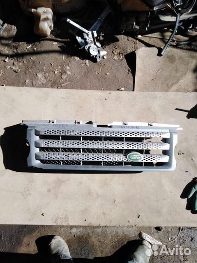 Решетка радиатора Land Rover Range Rover Sport 200