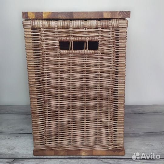 Корзина плетеная на каркасе