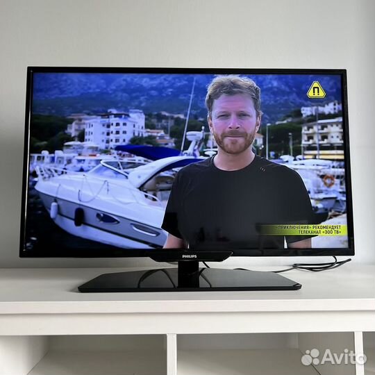 TV Philips c wi-fi SMART TV 32 дюйма