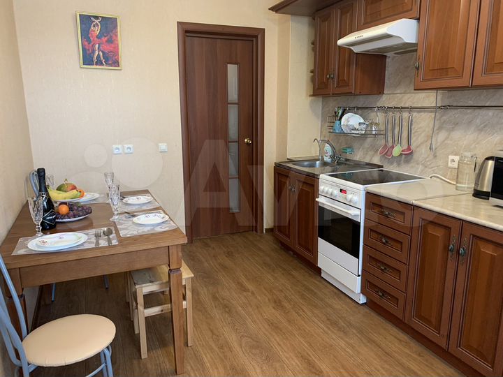 1-к. квартира, 51,5 м², 18/18 эт.