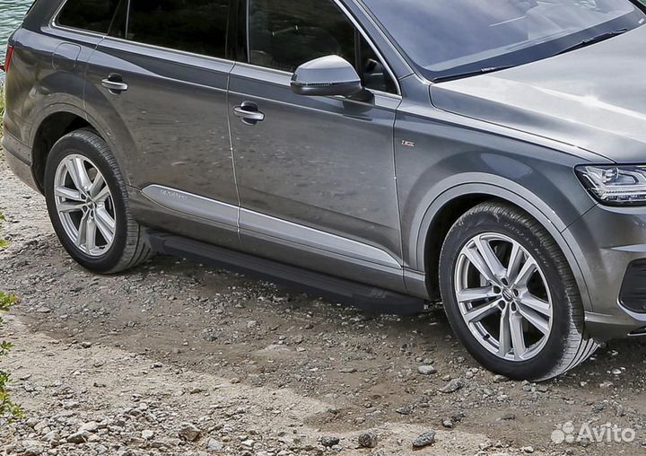 Пороги Подножки Audi Q7 2015- 