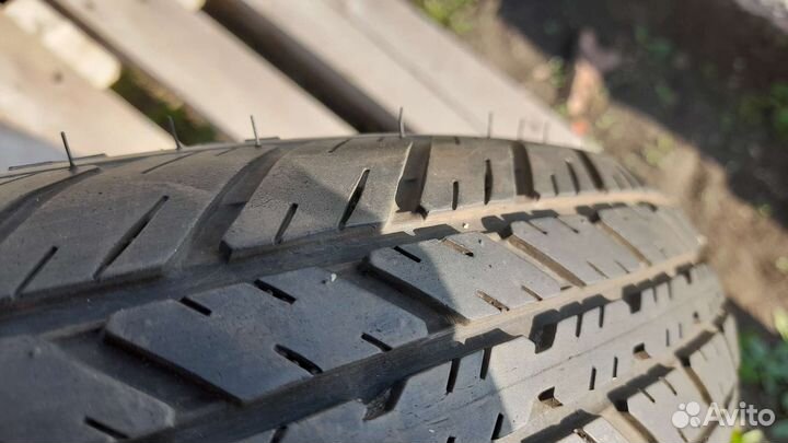 R15 Kumho WinterCraft WS71 105/75, PCD 4x114.3 DIA 52