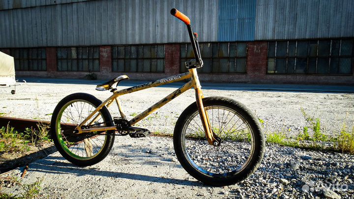 Трюковой велосипед bmx (бмх бейм)