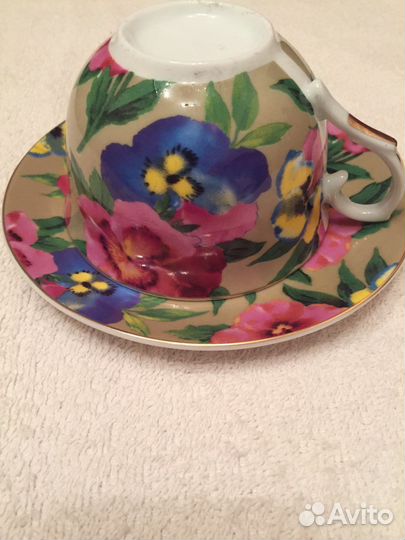 Фарфоровый сервиз чайный на 6 персон