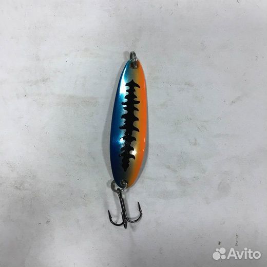 Блесна LureMax Yukon (12г) 84 Светятся в UV