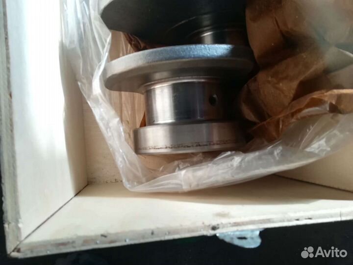 Вал коленчатый C3965010 Dong Feng