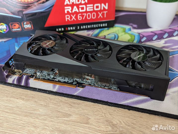 Видеокарта Gigabyte RX 6700 XT Gaming OC 12 GB