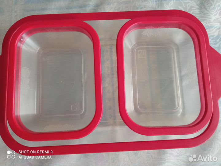 Набор пластмассовых лотков