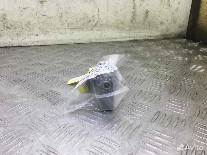 Форсунка Mercedes Vito (Viano) a6110700587; 044511