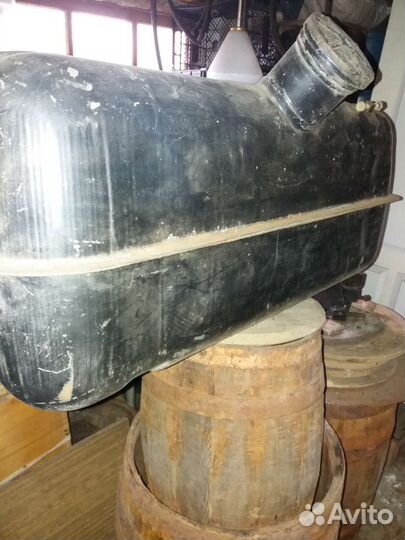 Топливный бак