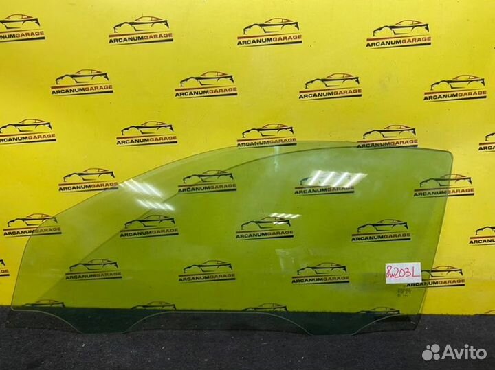 Стекло двери переднее левое Mercedes Cl203 W203