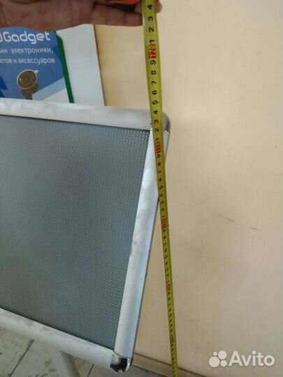 Подставки для журналов, книг, аксессуаров