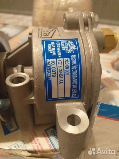 Вакуумный насос Форд Транзит