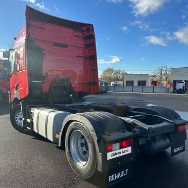 Седельный тягач Renault T440, 2018