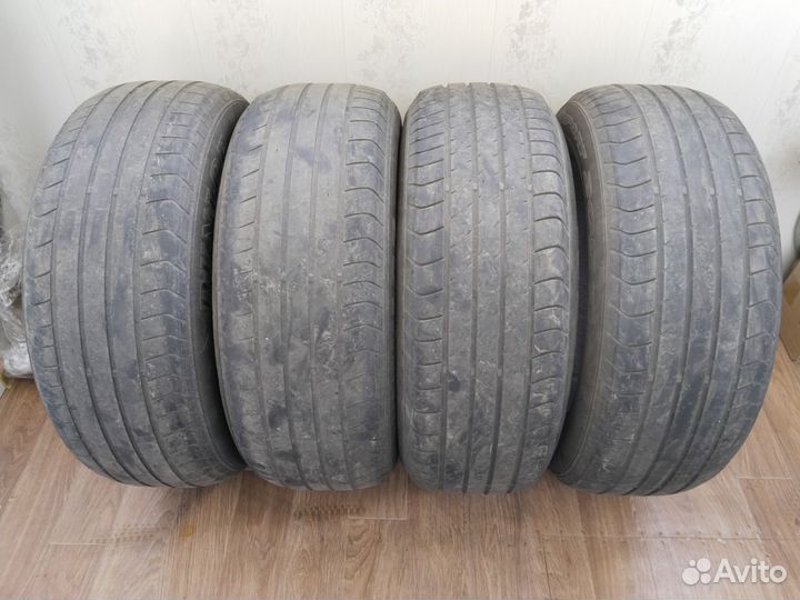 Dunlop SP Sport 2050M 205/60 R16 92H