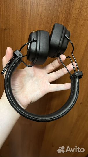 Беспроводные наушники marshall major 4