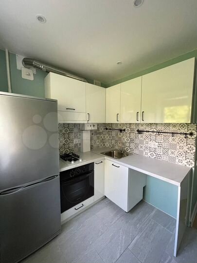 2-к. квартира, 47 м², 4/5 эт.