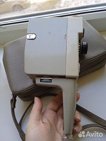 Кинокамера Аврора