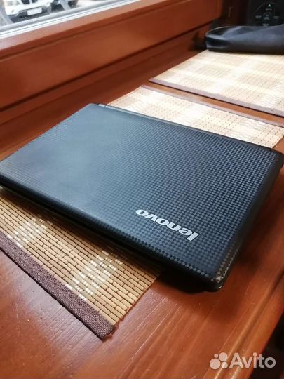 Нетбук Lenovo