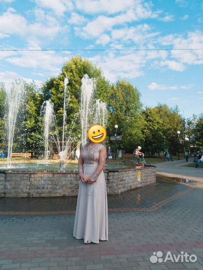 Платье на выпускной в пол