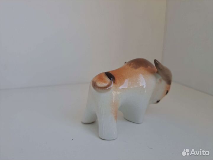 Бык статуэтка фарфоровая