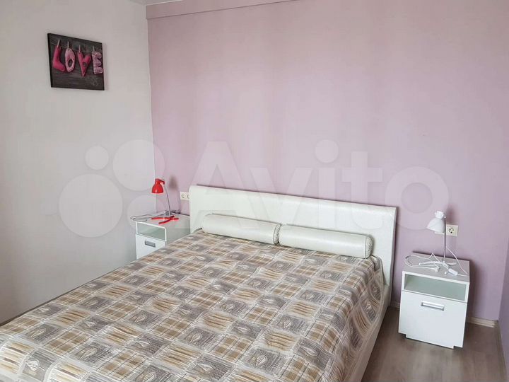 2-к. квартира, 74 м², 2/9 эт.