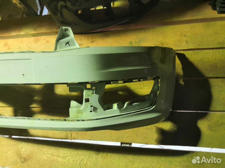 Бампер передний volkswagen polo 5 18 г